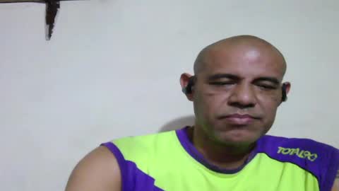 Snapshot of retlam37 chatting on 22, 5, 2026 Walter online show from 22, 5, 2026