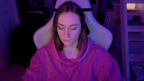 Snapshot of retromarie chatting on 19, 2, 2026 Rie online show from 19, 2, 2026