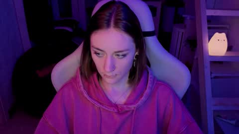 Snapshot of retromarie chatting on 22, 2, 2026 Rie online show from 22, 2, 2026