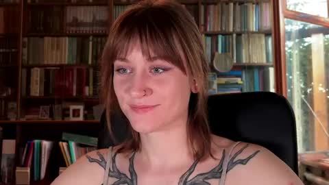 Snapshot of retromarie chatting on 3, 6, 2026 Rie online show from 3, 6, 2026