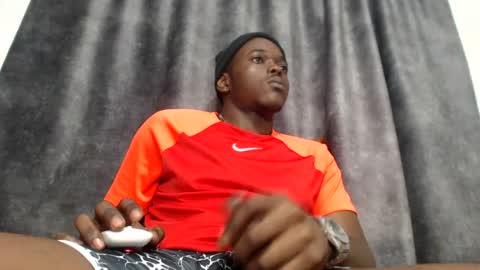 Snapshot of rey_bbc chatting on 3, 7, 2026 rey_bbc online show from 3, 7, 2026