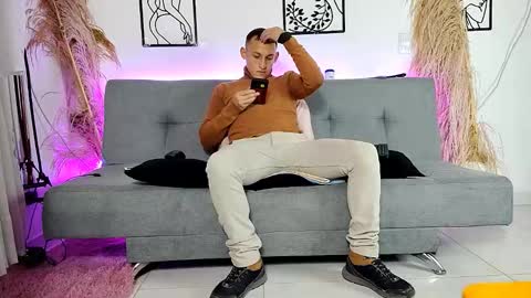 reymasterhot online show from 22, 12, 2025