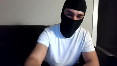 Snapshot of reycouope25 chatting on 16, 3, 2026 reycoupe25 online show from 16, 3, 2026