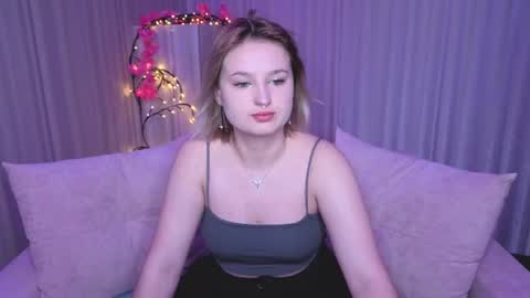 Snapshot of rheamoonn chatting on 28, 6, 2026 Grace online show from 28, 6, 2026