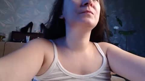 Snapshot of ria_32 chatting on 18, 10, 2025 ria_32 online show from 18, 10, 2025