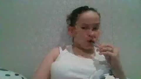 Snapshot of rialowelyt chatting on 9, 6, 2026 RiaLowelyt online show from 9, 6, 2026