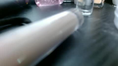 riana online show from 4, 4, 2026