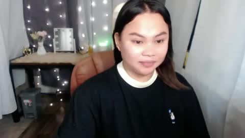 Snapshot of ricahotasain_05 chatting on 19, 3, 2026 Rica online show from 19, 3, 2026