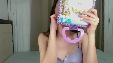 Snapshot of ricalicious19 chatting on 10, 3, 2025 KANG online show from 10, 3, 2025