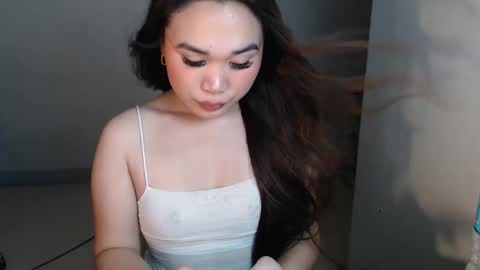 Snapshot of ricaluvzz chatting on 6, 11, 2025 RICA online show from 6, 11, 2025