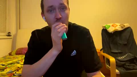 ricciardio online show from 12, 2, 2025