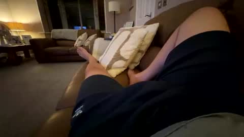 Snapshot of rich_uk56 chatting on 26, 7, 2026 UK Straight Guy online show from 26, 7, 2026
