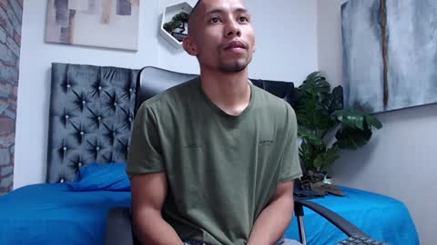 Snapshot of richar_voller chatting on 14, 12, 2024 richar_voller online show from 14, 12, 2024