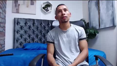 Snapshot of richar_voller chatting on 15, 12, 2024 richar_voller online show from 15, 12, 2024