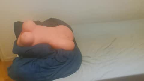 Snapshot of richarddavidson94 chatting on 13, 11, 2025 richarddavidson94 online show from 13, 11, 2025