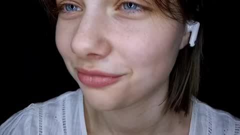 Snapshot of richardlundsten chatting on 18, 4, 2026 Luna online show from 18, 4, 2026
