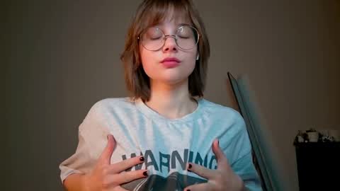 Snapshot of richardlundsten chatting on 7, 5, 2026 Luna online show from 7, 5, 2026