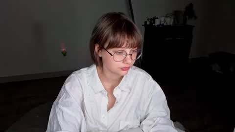 Snapshot of richardlundsten chatting on 31, 5, 2026 Luna online show from 31, 5, 2026