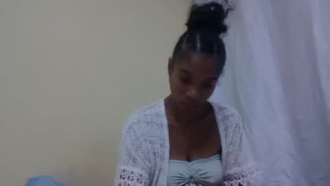 Snapshot of richella34 chatting on 9, 6, 2026 richella34 online show from 9, 6, 2026