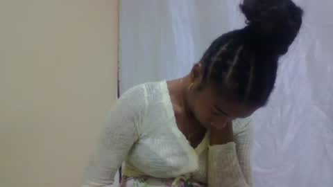 Snapshot of richella34 chatting on 12, 6, 2026 richella34 online show from 12, 6, 2026