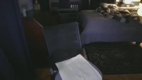 Snapshot of richie_and_rich chatting on 23, 11, 2025 richie_and_rich online show from 23, 11, 2025