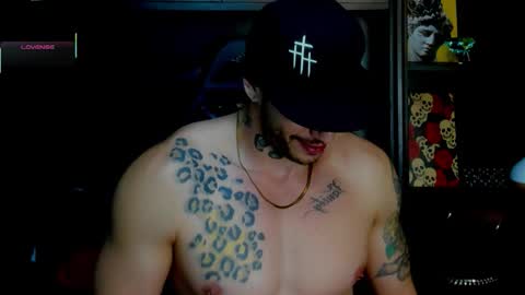 Snapshot of rickg_oficial chatting on 16, 10, 2025 RICKG online show from 16, 10, 2025
