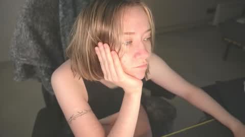 Snapshot of rickisanchez chatting on 10, 3, 2025 RickiSanchez online show from 10, 3, 2025