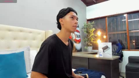Snapshot of ricky_backus chatting on 17, 1, 2025 Ricky Backus online show from 17, 1, 2025