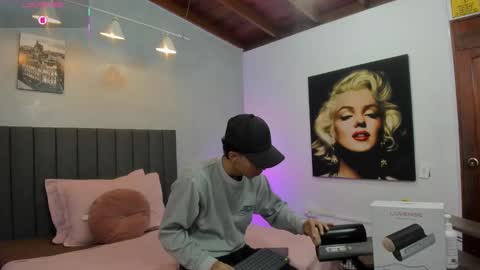 Snapshot of ricky_backus chatting on 10, 2, 2025 Ricky Backus online show from 10, 2, 2025