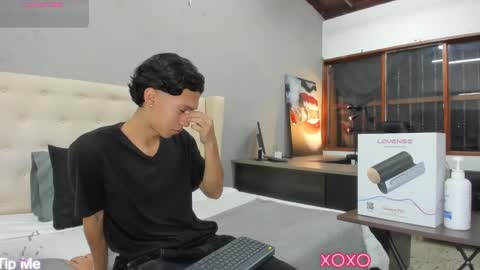 Snapshot of ricky_backus chatting on 24, 2, 2025 Ricky Backus online show from 24, 2, 2025