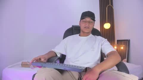 Ricky  online show from 17, 1, 2025