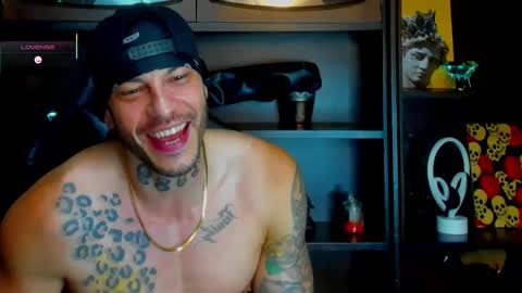 Snapshot of ricky_santos_ chatting on 14, 9, 2025 ricky_santos_ online show from 14, 9, 2025