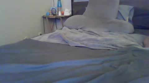 Snapshot of rickyandluucy chatting on 2, 2, 2026 RickyandLuucy online show from 2, 2, 2026