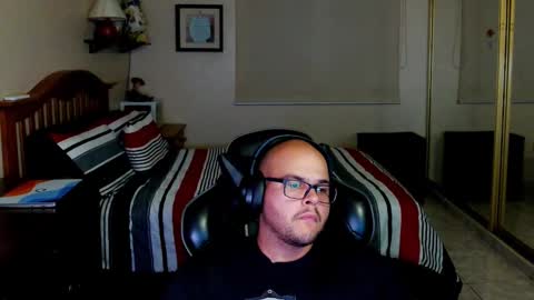 Ricky online show from 4, 12, 2024