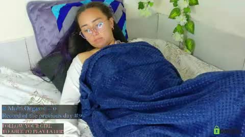 Snapshot of ricocandy chatting on 23, 7, 2026 Candy online show from 23, 7, 2026