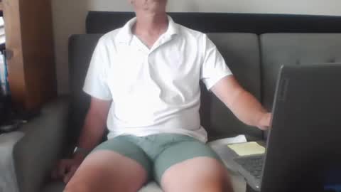 ridemehigh1 online show from 13, 10, 2025