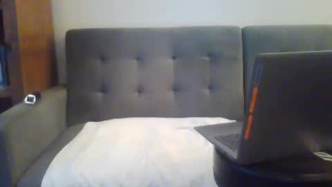 ridemehigh1 online show from 27, 3, 2026