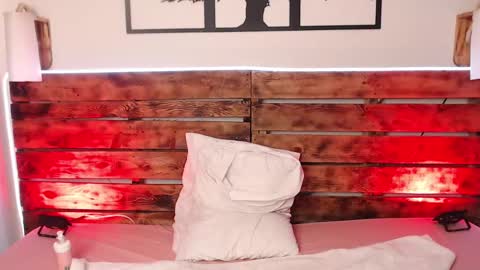 Rihanna  online show from 7, 3, 2025