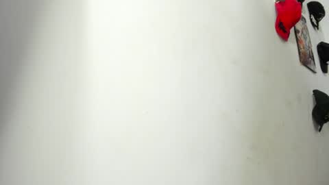 Rihanna hotx online show from 2, 4, 2026