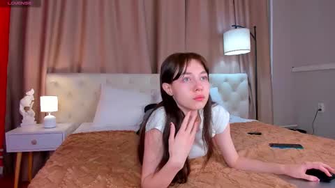 Snapshot of rihanna_walker chatting on 15, 9, 2025 rihanna_walker online show from 15, 9, 2025