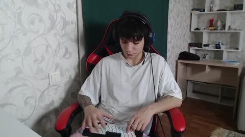 Snapshot of rik_and chatting on 17, 12, 2024 Rick online show from 17, 12, 2024