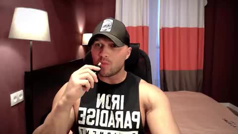 rikadler online show from 26, 10, 2025