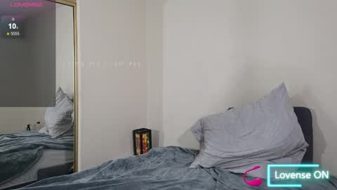 Riley  Logan online show from 27, 3, 2026