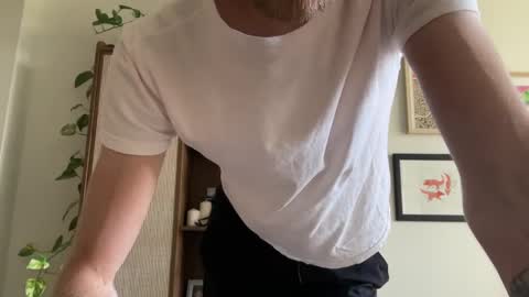 Snapshot of rileyman13xx chatting on 14, 9, 2025 rileyman13xx online show from 14, 9, 2025