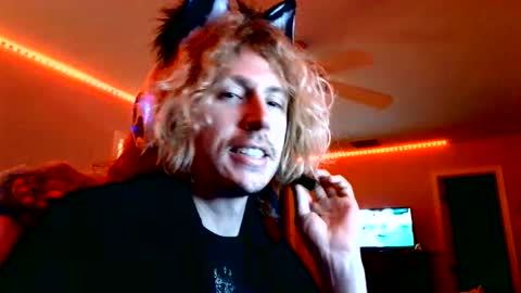 Snapshot of rimmyblondeass chatting on 22, 5, 2026 TheRealCatNoir online show from 22, 5, 2026