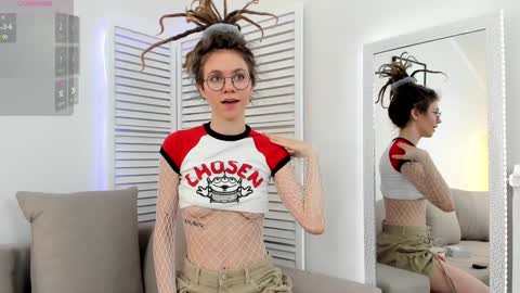 Rin  online show from 28, 1, 2025