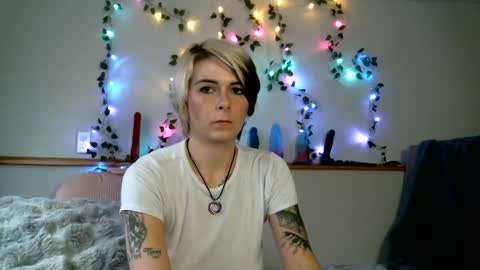 Riona Smiiiless online show from 11, 12, 2024