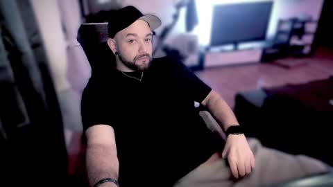 Ask Me online show from 1, 2, 2025