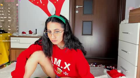 Snapshot of ritaoral_ chatting on 13, 12, 2024 Rita Oral online show from 13, 12, 2024