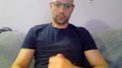 river8391658 online show from 16, 2, 2026